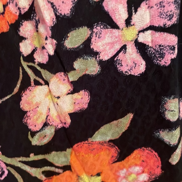 Free People "wisteria" dress. Backless with small cut out in the front. NWT. S - Picture 5 of 10